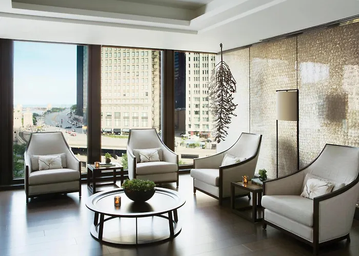 Coolest Hotels in the Heart of Chicago
