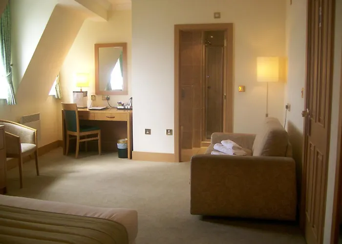 Top Hotels Close to Blackpool's Beachfront