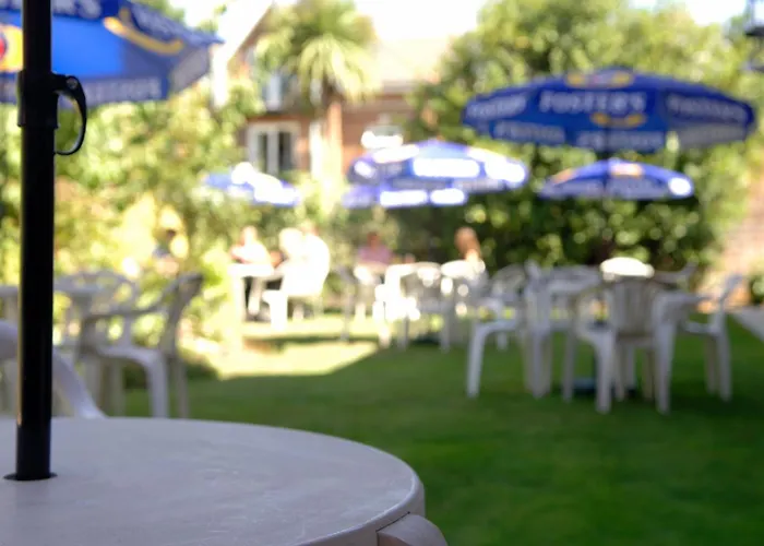 Best Stay Park and Cruise Hotels in Southampton