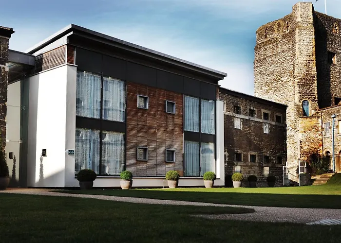 Top Hotels Near A34 in Oxford for Convenient Stay