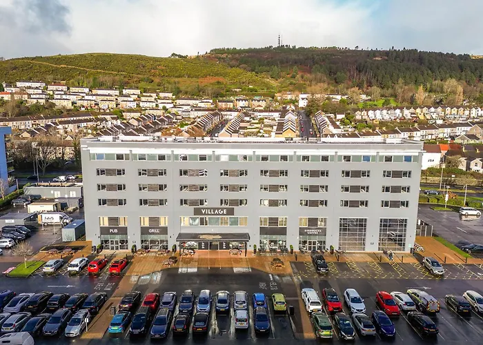 Best Swansea Hotels Offering Rejuvenating Hot Tubs