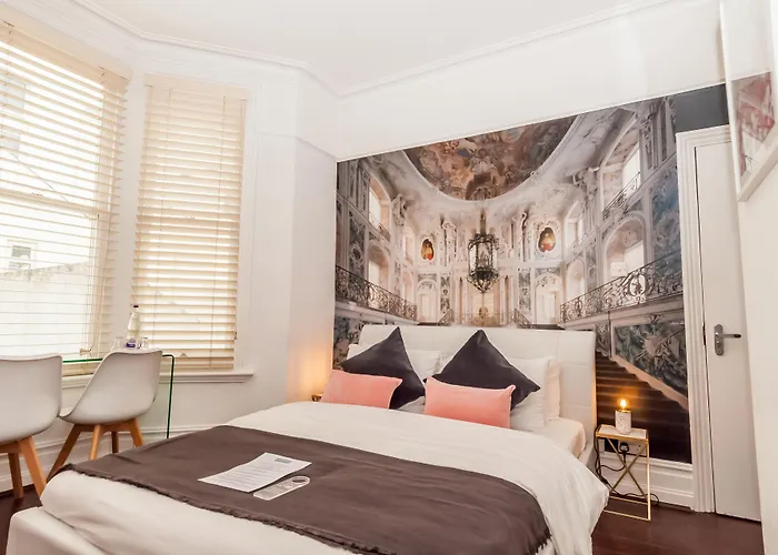 Best Gay Hotels in Vibrant Brighton