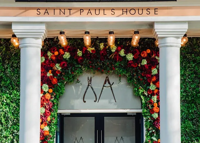 Top Last Minute Birmingham Hotels for City Breaks